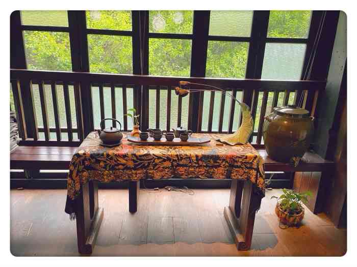 未雨茶楼-"六月,梅雨未雨,盛暑未及,夜色清莹温软,."-大众点评移动版