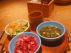 -吃饭皇帝大土家民族菜(正大广场店)