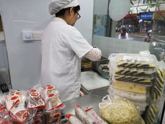 -上海虹口糕团(福州路店)