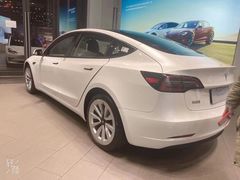 -TESLA 特斯拉(上海太古汇体验店)