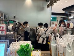 -CoCo都可(虹口龙之梦店)