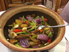 -围龙屋客家食府(福田店)