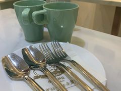 -丽莎沙拉轻食餐厅(国贸店)