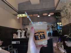 -小巨场咖啡
