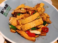 -胡子大厨·超级小炒肉(晶耀前滩店)