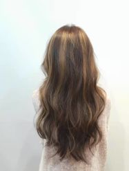 -PE SALON