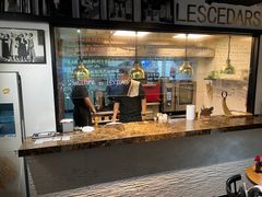 -LESCEDARS Brasserie Bistro香柏树