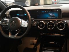 -上海德星奔驰(江杨南路店)