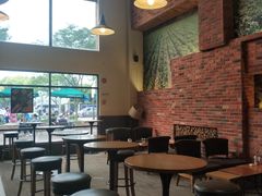 靠窗位-星巴克臻选(嘉定疁城国际店)
