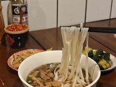-矮子粉店1985·长沙米粉(湘春路店)