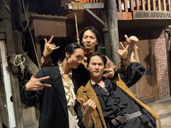 -暴风岛沉浸式体验馆(百联世纪店)