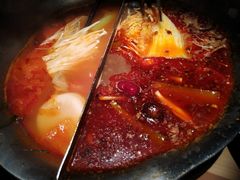 -湊湊火锅·茶憩(杭州湖滨银泰in77店)