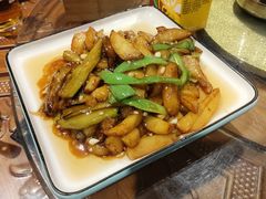 地三鲜-新派川菜馆(济南路店)