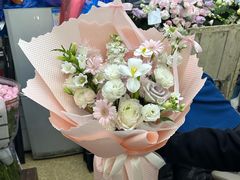 -亭亭鲜花店(中山北路店)