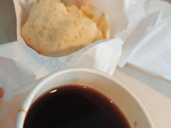 -麦当劳(虹梅路地铁站店)