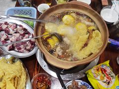 -威邵鸡煲(西华路总店)