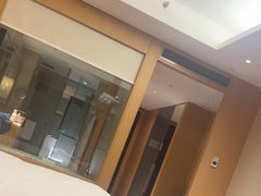 -青岛富力艾美酒店