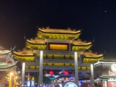 -南门头上美食街