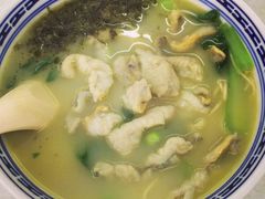 招牌黄鱼面-明呈黄鱼面馆(斜土路店)