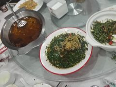 -鑫巴蜀小镇 · 水煮鱼专研店(玉桥店)