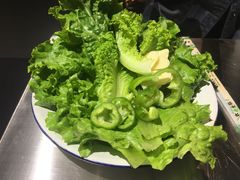 -马路牙子地桌烤肉(工体店)