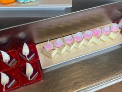 -荣誉国际酒店-云顶旋转餐厅