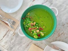 花园牛油果汤-The Rug Cafe(王府中环店)
