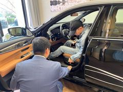 -上德宝骏宝马5S店