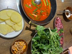 -贵厨酸汤牛肉(小十字店)