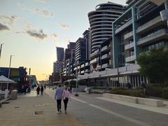 -墨尔本滨海港区