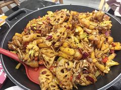 -椒行天下干锅牛蛙·(万宝店)