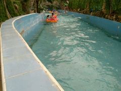 -龙脉温泉室内游泳馆