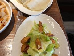 包包菜炒馕-疆里疆外·和田烤肉·清真