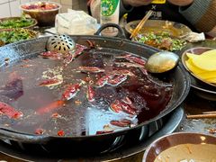-黄潇洒老火锅(九眼桥宏济巷店)