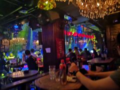 -滨海欢乐昔唐酒吧(财富星座店)