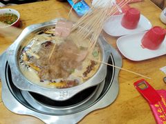 -袁记串串香(泉水轻轨站店)