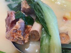 -云南荟·湖畔领宴(领事馆店)