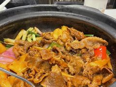 酸姜啫肥牛-大嫂镬仔·焖鸡煲·啫啫煲(逢源路店)