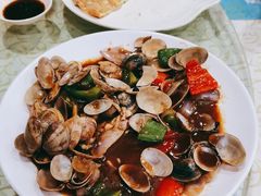-鹏城人家海鲜酒家·23年老字号(较场尾店)
