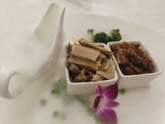 -汉通东林海鲜大酒店(鼓楼孝闻街店)