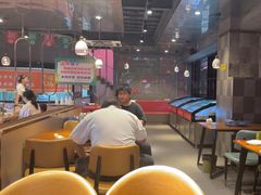 -牛满溢·自助潮汕鲜牛肉火锅(龙汇路店)