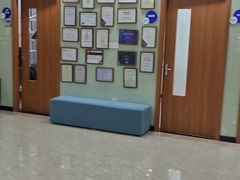 -茂菊口腔连锁(浦东南路店)