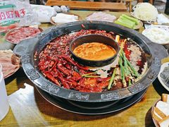 -黄潇洒老火锅(九眼桥宏济巷店)