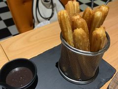 -LENBACH兰巴赫西餐啤酒坊(大连东港店)