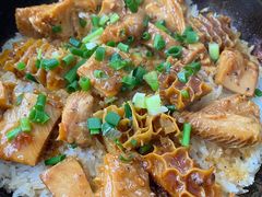 -容里煲仔饭(利丰北路店)