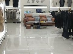 -肃宁华斯国际裘皮城