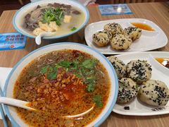 特色酸辣粉-小杨生煎(黄河路店)