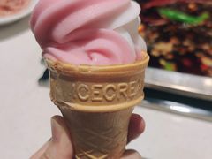 冰淇淋-红鼎坊·老成都火锅(新南门店)