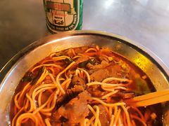 -薛记襄阳香辣牛肉面(平安路店)