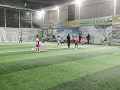 -飞梦少儿足球培训(塘桥校区)